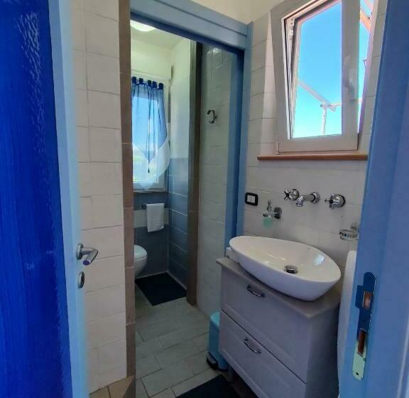 تختخواب و صبحانه Le Tre Palme