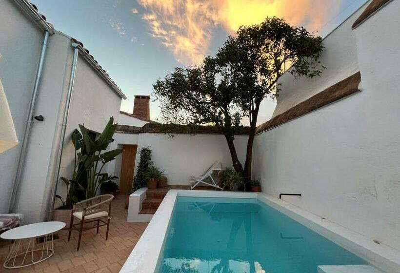 فندق Casa Ernestina