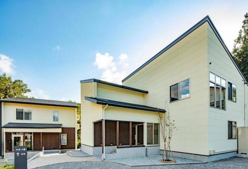 בית מלון כפרי Curio Shirakawago