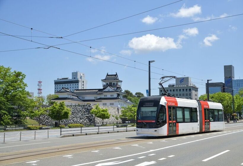 ホテル Doubletree By Hilton Toyama