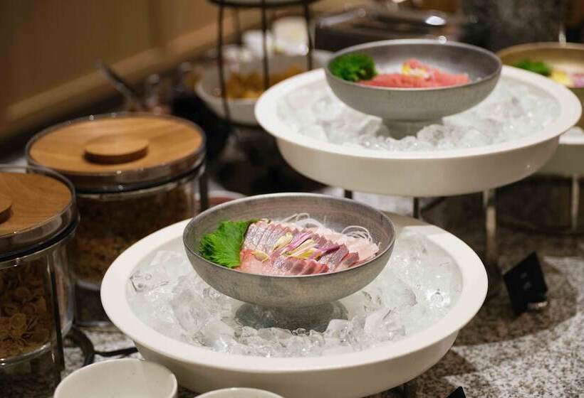 ホテル Doubletree By Hilton Toyama