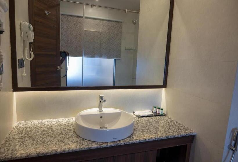 בית מלון כפרי Golden Retreat