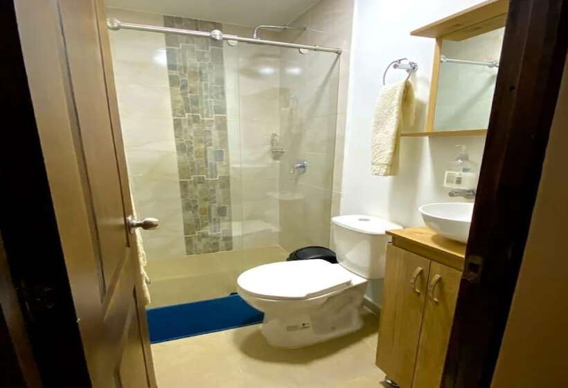 هتل Niza Colonial