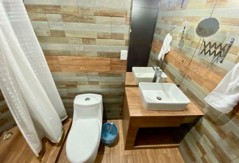 ホテル Pineda Real