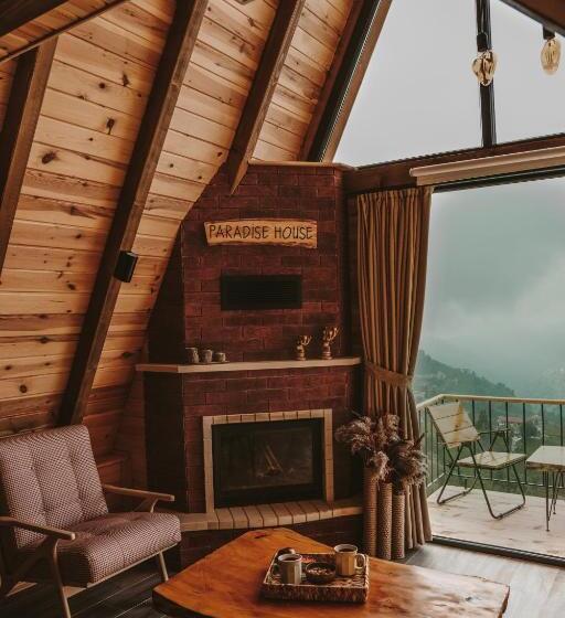 Paradise House Bungalov