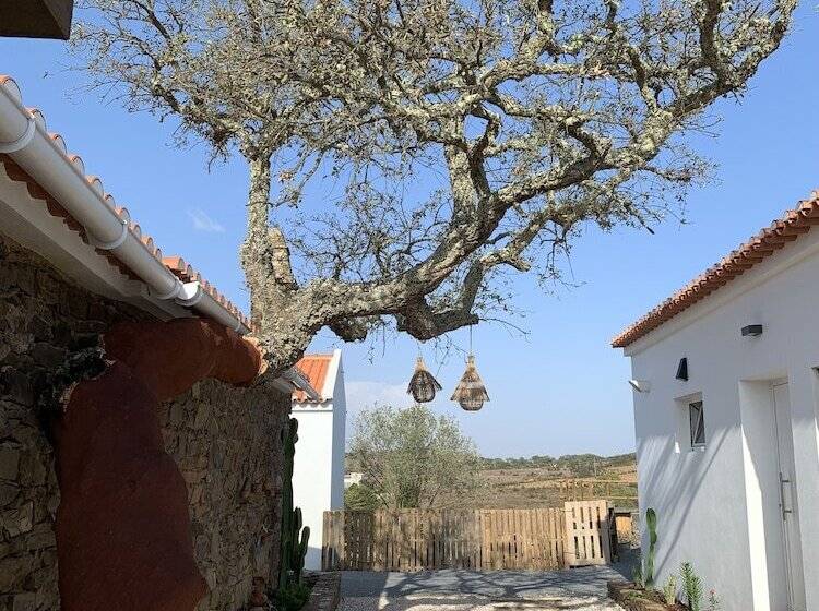 펜션 Monte Clérigo Casas De Campo
