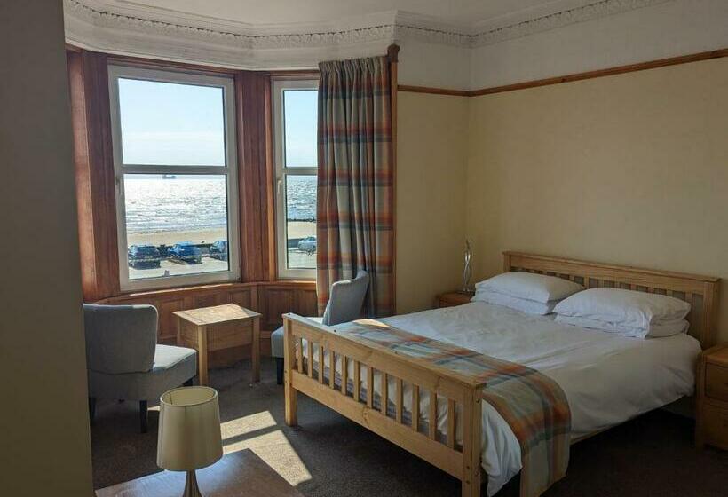 ペンション The Cairns Leven Fife