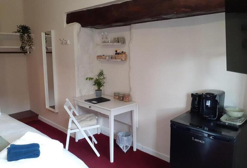 ペンション The Ivy Barn Holbeton