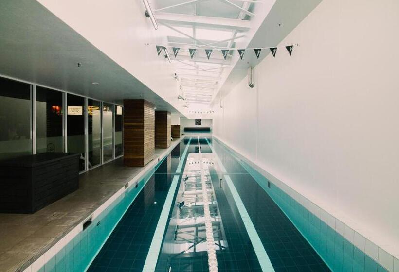 Sojourn Apartment Hotel   Ghuznee