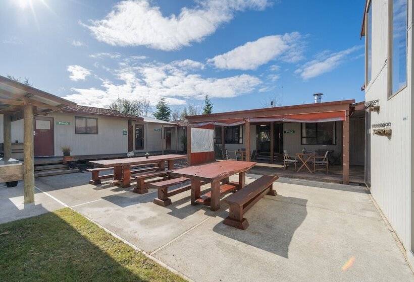 هاستل Te Anau Central Backpackers