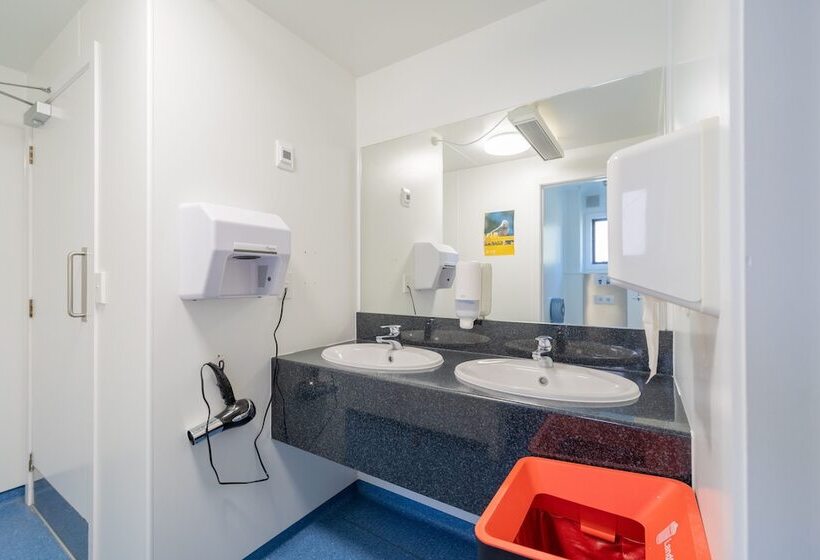 הוסטל Te Anau Central Backpackers