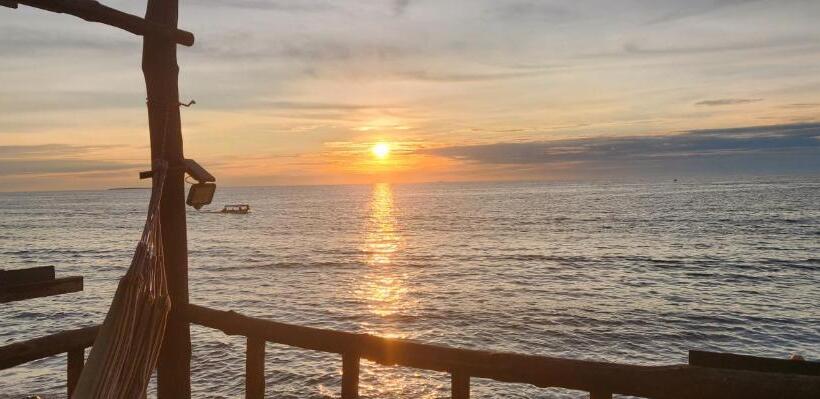 הוסטל Baru Jet Set Beach & Hostal