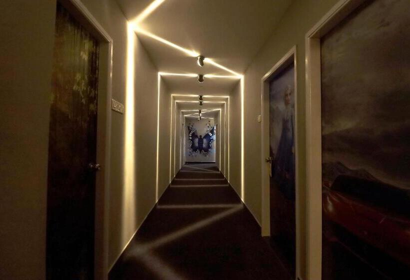 בית מלון כפרי Greek Glory