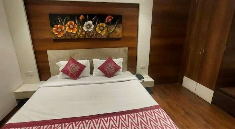 ホテル Meenakshi Palace