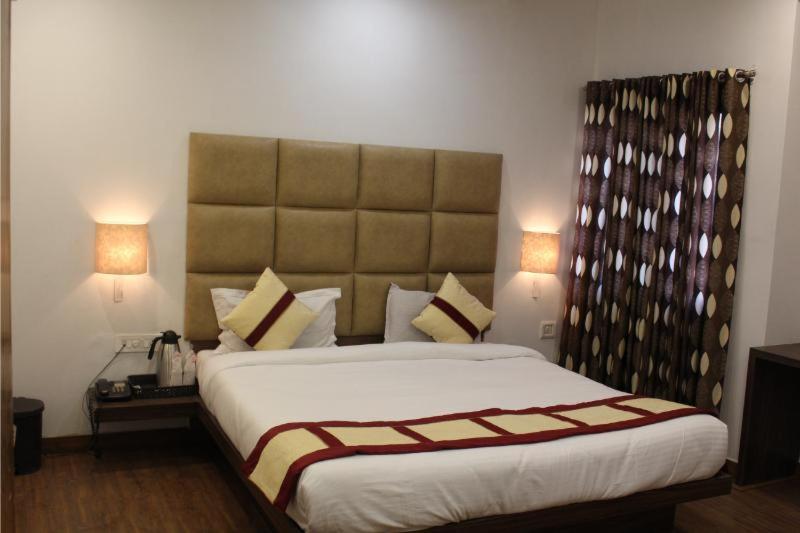 ホテル Meenakshi Palace