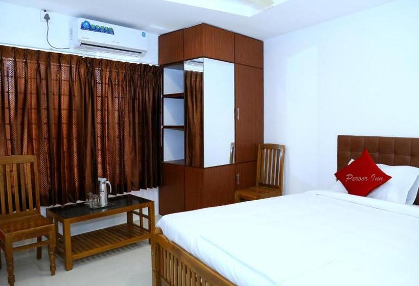 هتل Peroor Inn