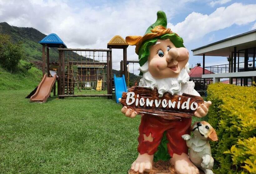 فندق & Restaurante Campestre La Siria