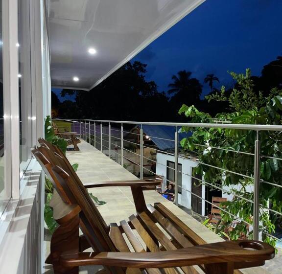 Отель Serendipity