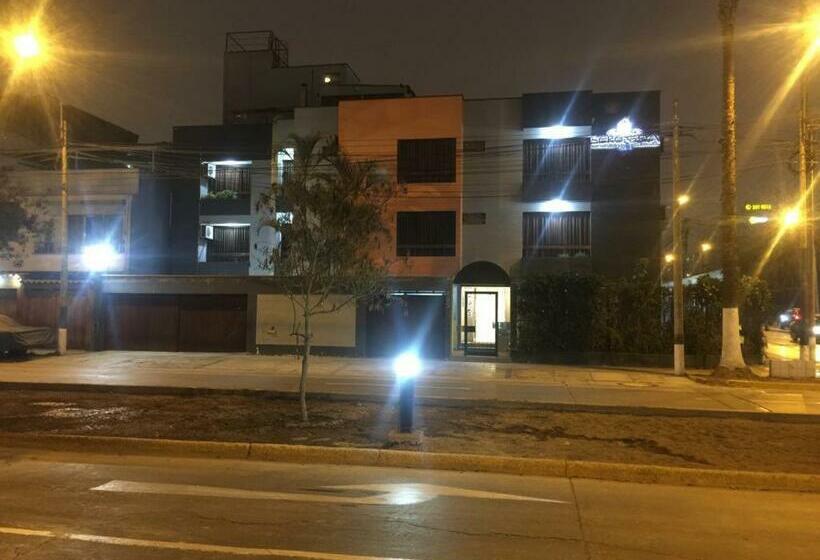 בית מלון כפרי Serenzza