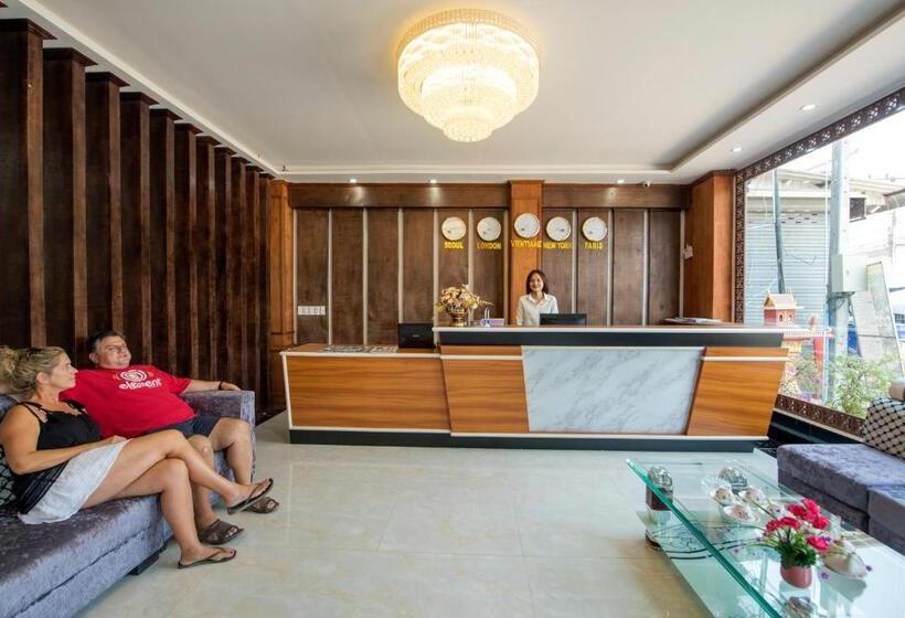 Отель Vang Vieng Freedom Star S