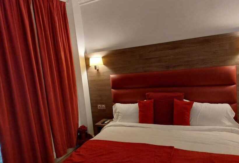 Пансион Happy Land Holliday Residential