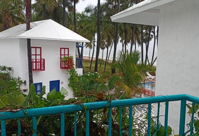 אתר נופש Greek Bay