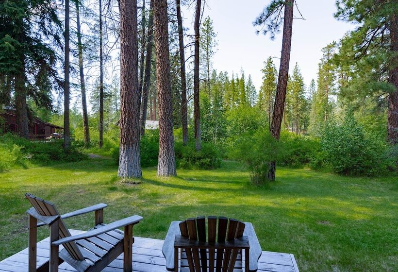 Курорт Lake Creek Lodge