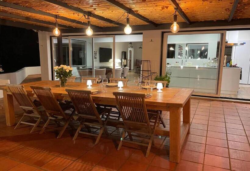 אתר נופש Marti Watersports