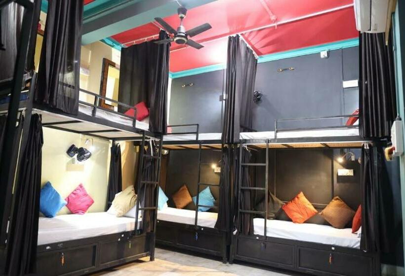 Общежитие Sant Kripa Backpackers