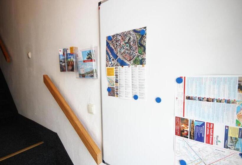 هاستل Aparthotel B & L