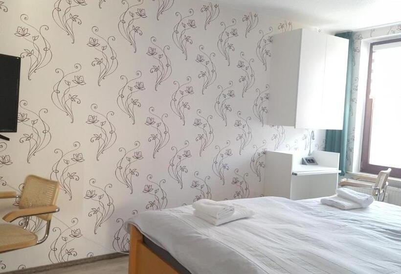 هاستل Aparthotel B & L