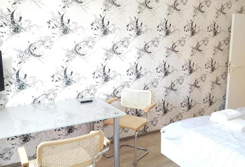 هاستل Aparthotel B & L