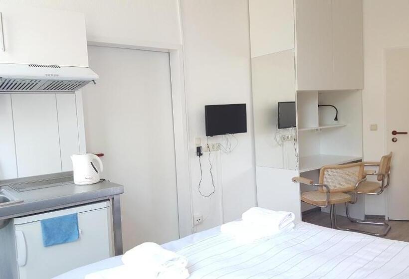 هاستل Aparthotel B & L