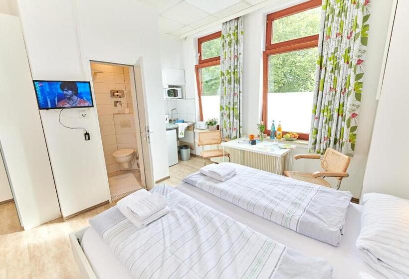 هاستل Aparthotel B & L