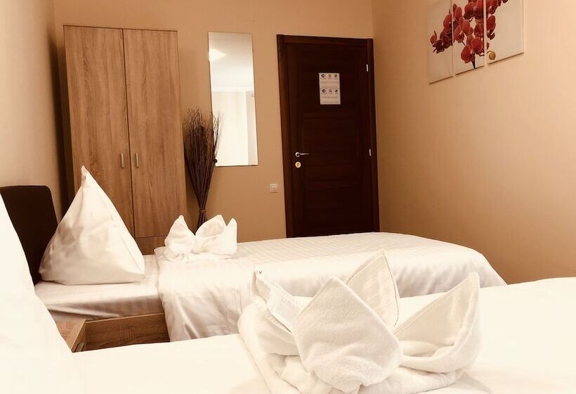 هاستل Monte Carlo Palace Rooms