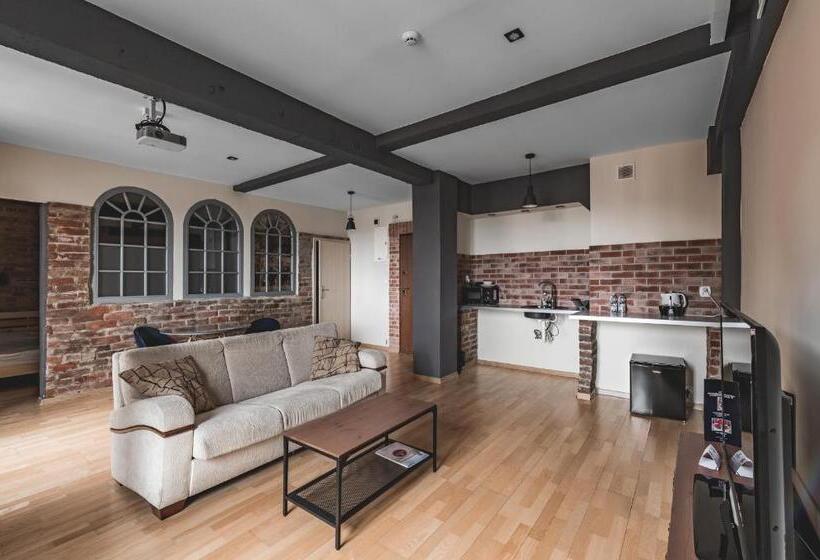 Aparthotel Stara Przędzalnia