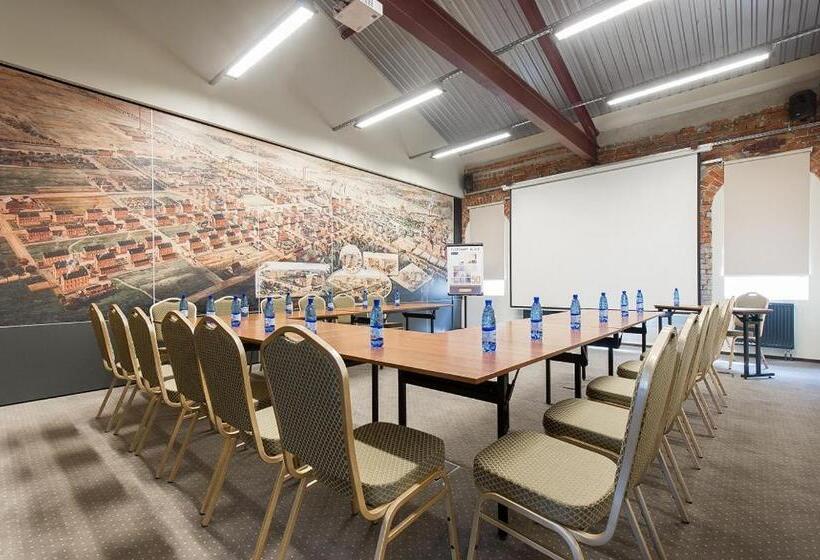 Aparthotel Stara Przędzalnia