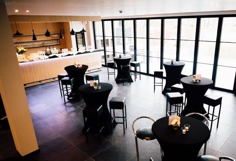 Bed and Breakfast Guesthouse De Casteleer