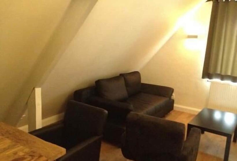 Bed and Breakfast Guesthouse De Casteleer