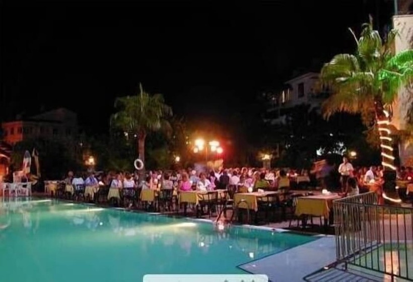 Club Turquoise Apartments