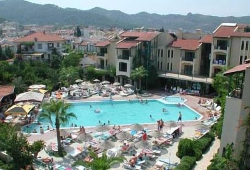 Club Turquoise Apartments