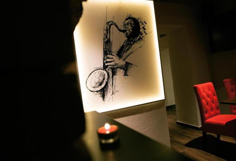 Cottonina Hotel & Mineral Spa Resort