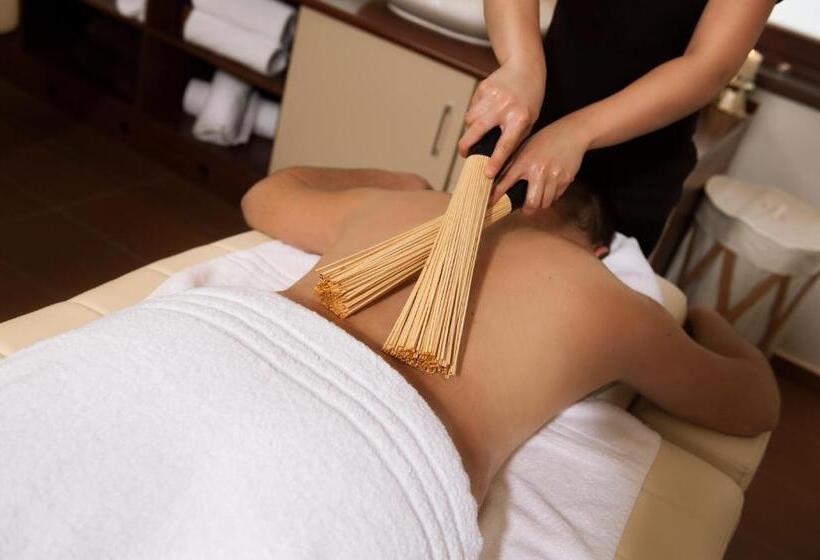 Cottonina Hotel & Mineral Spa Resort