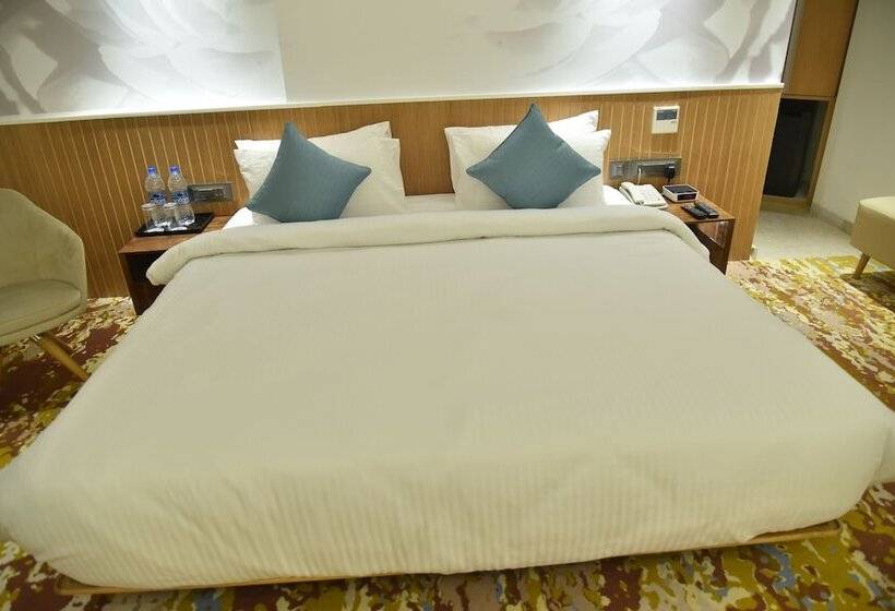 Effotel By Sayaji Vadodara