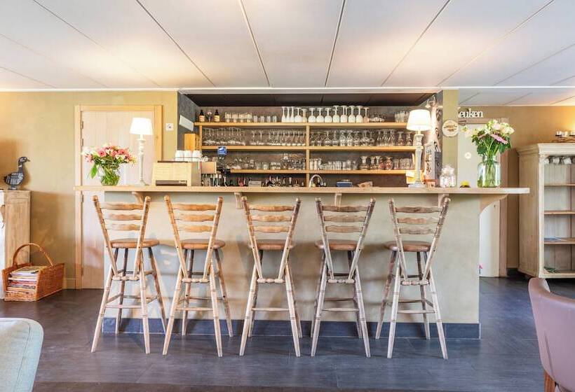 Het Eycken Huys Bed & Breakfast