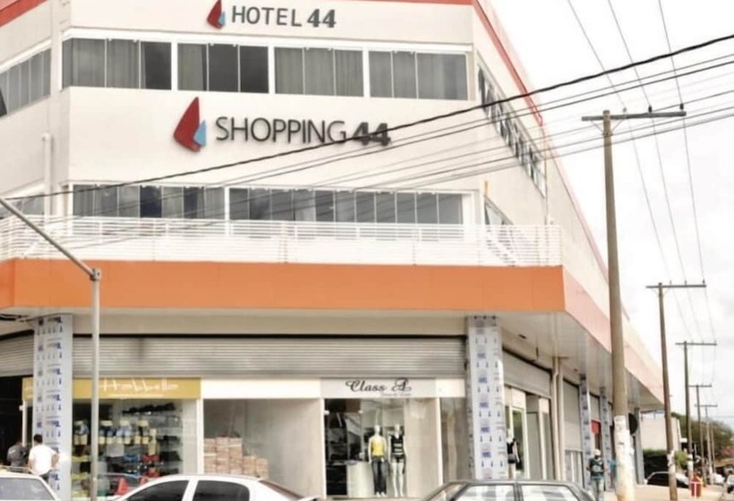 ホテル 44