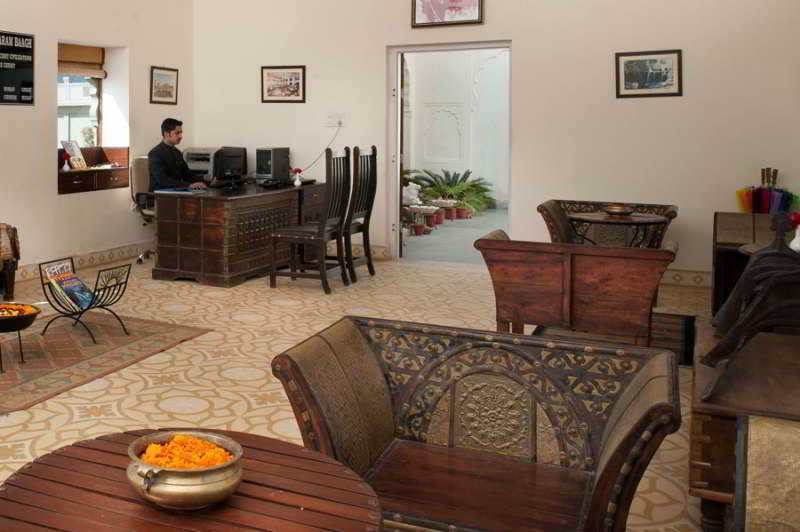 Отель Aaram Baagh