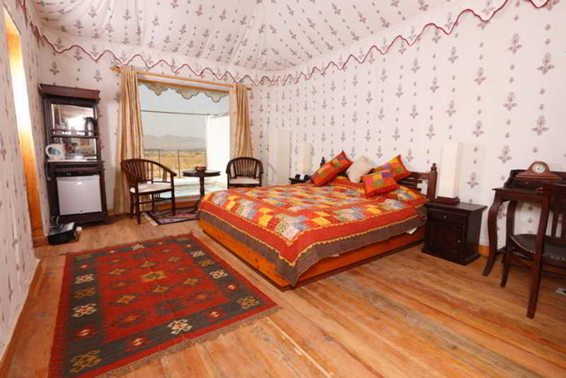 Отель Aaram Baagh