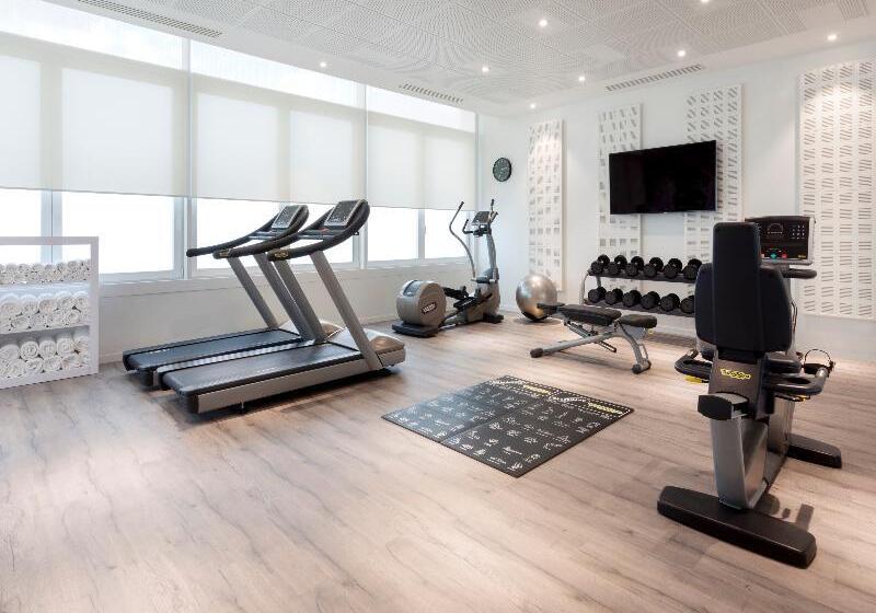 Ac Hotel By Marriott Paris Le Bourget Airport