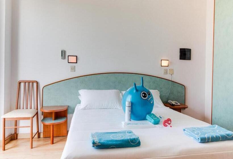 בית מלון כפרי Adler